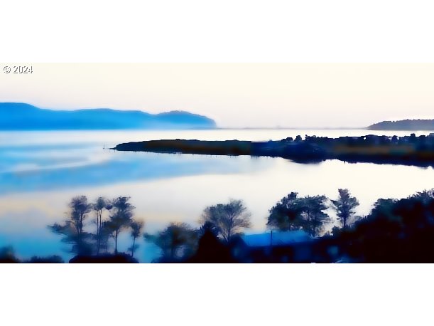 501 Garibaldi Avenue, Unit 7 Garibaldi, OR 97118 - Photo 23 of 25 a view of mountain