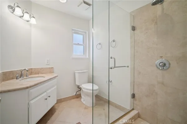 $1,660,000 | 1070 Visalia Drive, Costa Mesa, CA 92626