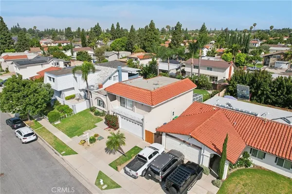 $1,660,000 | 1070 Visalia Drive, Costa Mesa, CA 92626