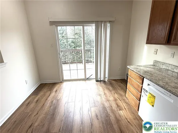 $2,500 | 867 King Way, Breinigsville, PA 18031