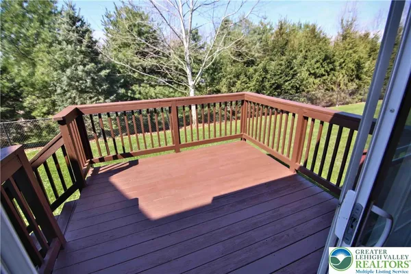 $2,500 | 867 King Way, Breinigsville, PA 18031