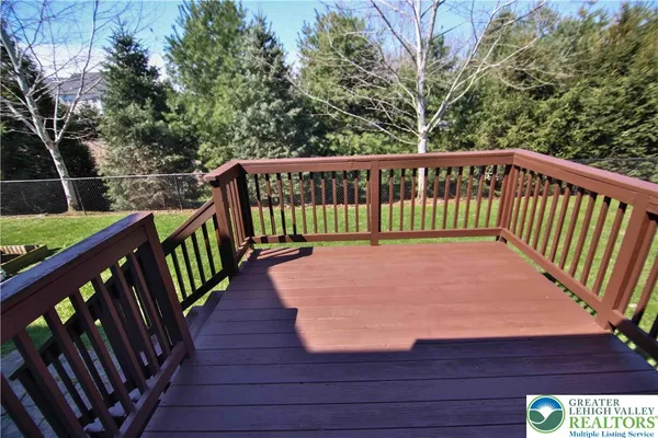 $2,500 | 867 King Way, Breinigsville, PA 18031