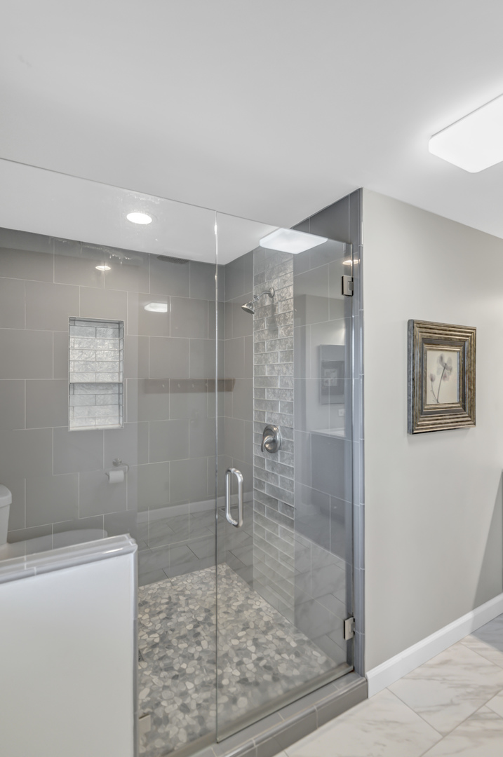 512 Bay Road McHenry, IL 60051 - Photo 17 of 38