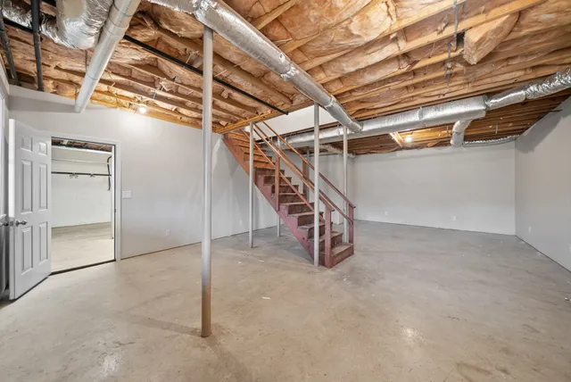 $1,800 | 2009 West Creek Court, Clarksville, TN 37040