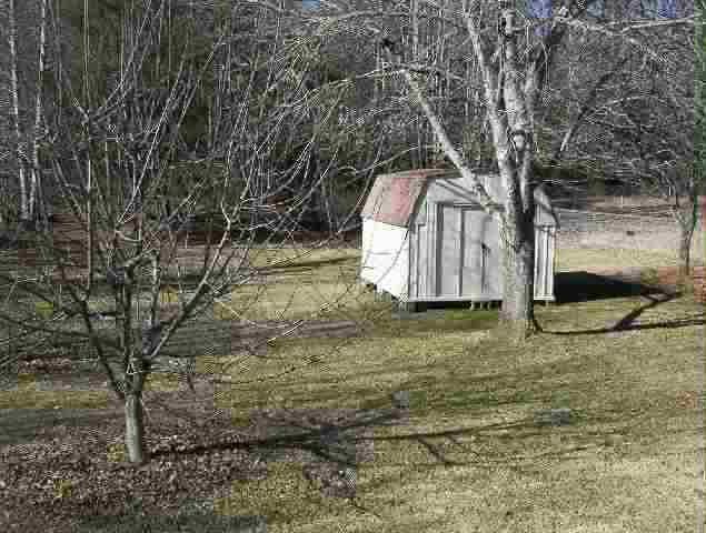 109 Bates Road Marietta, SC 29661 - Photo 2 of 3