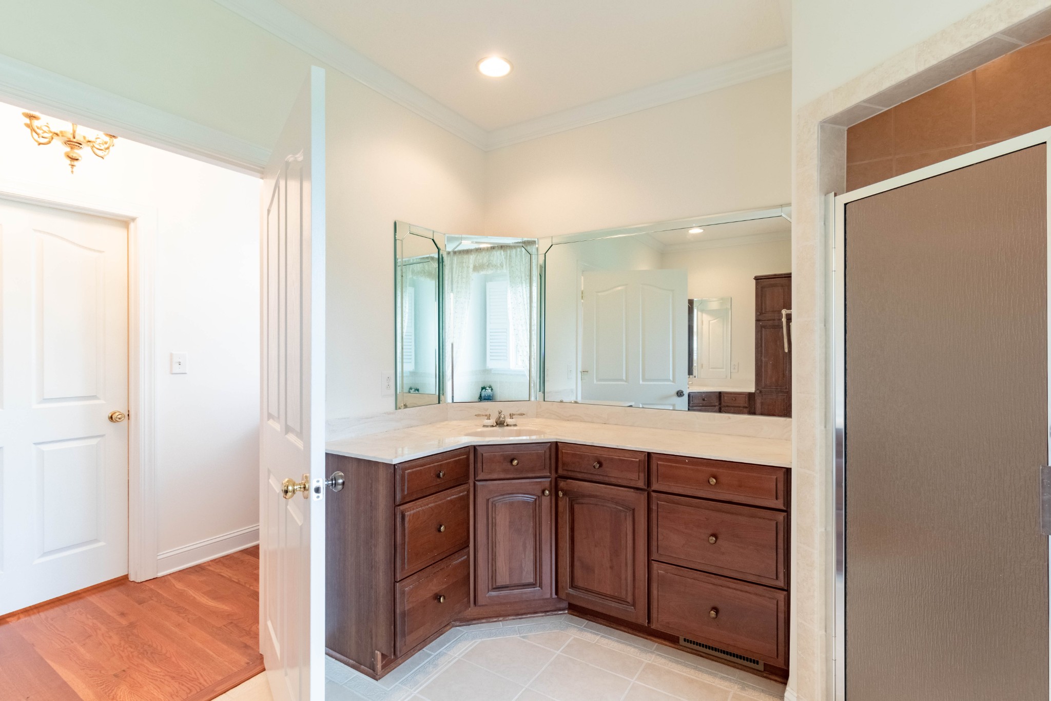 563 Pond Apple Road Clarksville, TN 37043 - Photo 22 of 39 a spacious bathroom with a granite countertop sink mirror and