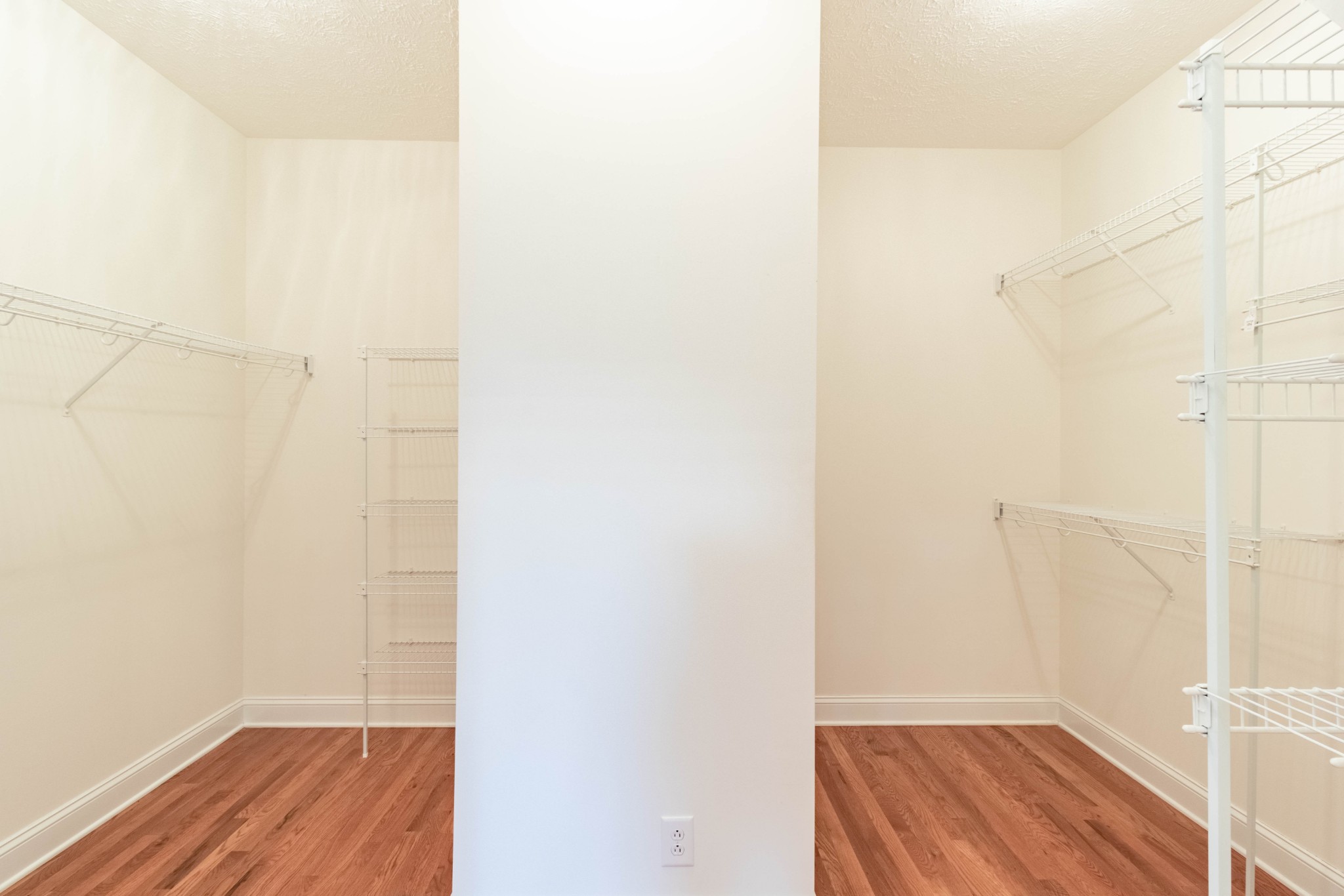 563 Pond Apple Road Clarksville, TN 37043 - Photo 24 of 39 a view of a small space