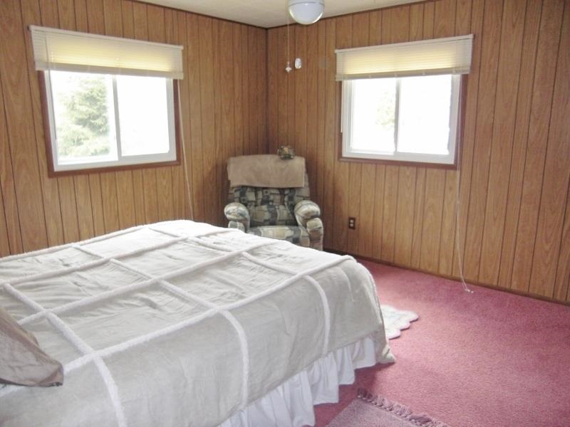 3927 South Lake Shore Road Harbor Beach, MI 48441 - Photo 20 of 29 31191584-19.JPG
