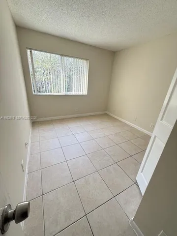 $2,300 | 10773 Cleary Boulevard, Unit 201, Plantation, FL 33324