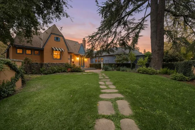 $995,000 | 551 Southgate Road, Sacramento, CA 95815