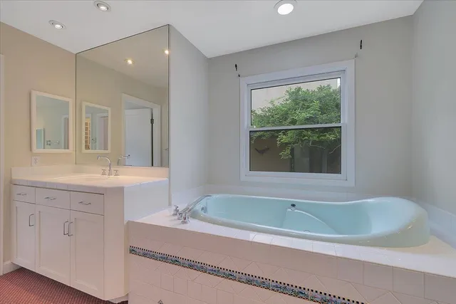 $995,000 | 551 Southgate Road, Sacramento, CA 95815