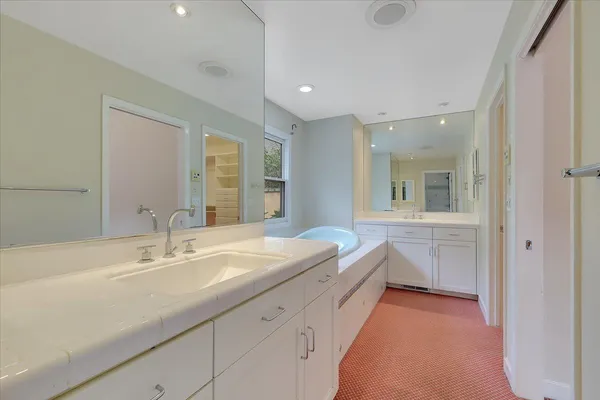 $995,000 | 551 Southgate Road, Sacramento, CA 95815
