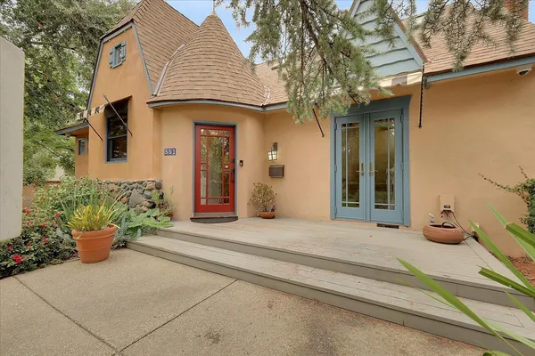 $995,000 | 551 Southgate Road, Sacramento, CA 95815