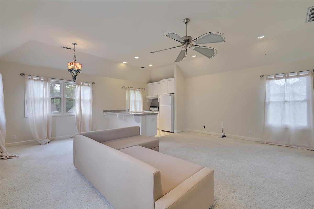 551 Southgate Road Sacramento, CA 95815 - Photo 54 of 89