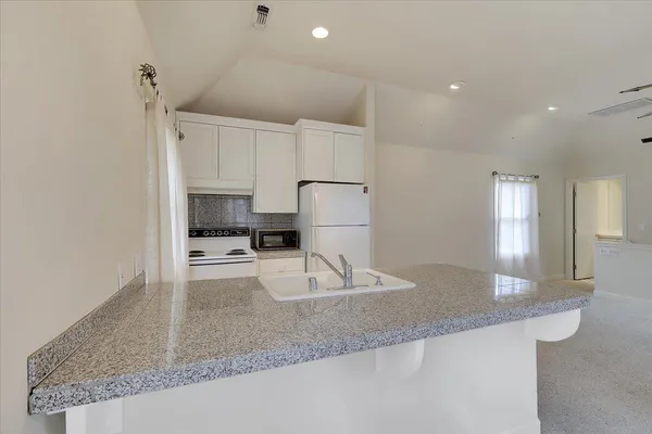 $995,000 | 551 Southgate Road, Sacramento, CA 95815