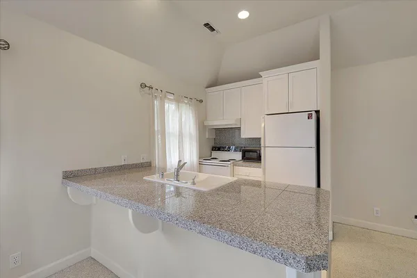 $995,000 | 551 Southgate Road, Sacramento, CA 95815