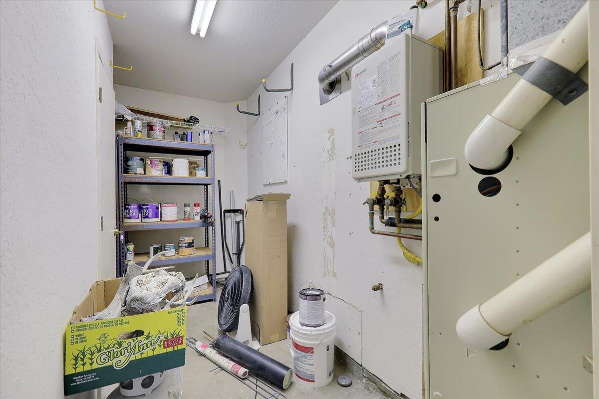 551 Southgate Road Sacramento, CA 95815 - Photo 65 of 89