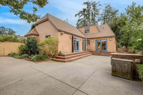 $995,000 | 551 Southgate Road, Sacramento, CA 95815