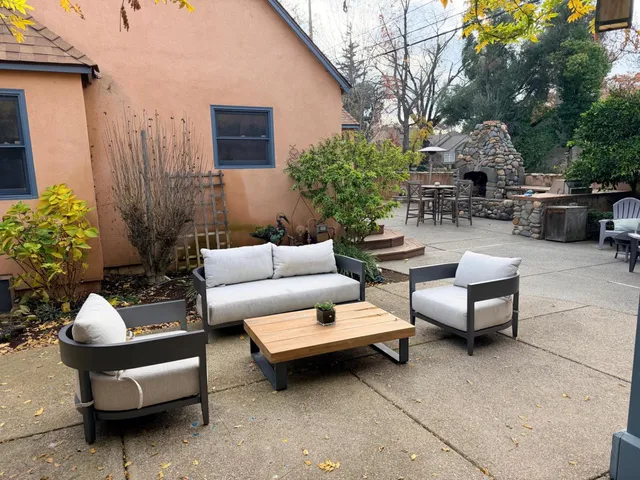 $995,000 | 551 Southgate Road, Sacramento, CA 95815