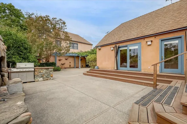 $995,000 | 551 Southgate Road, Sacramento, CA 95815