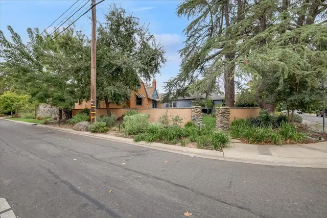 $995,000 | 551 Southgate Road, Sacramento, CA 95815
