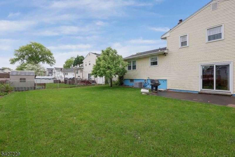 76 Harrison Street Clark, NJ 07066 - Photo 26 of 28