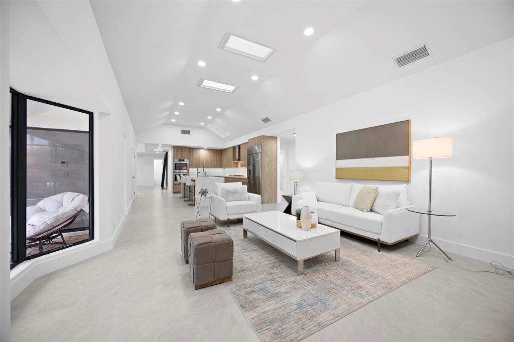 7571 Estrella Circle Boca Raton, FL 33433 - Photo 21 of 76