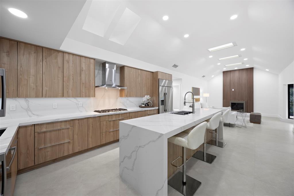 7571 Estrella Circle Boca Raton, FL 33433 - Photo 4 of 76