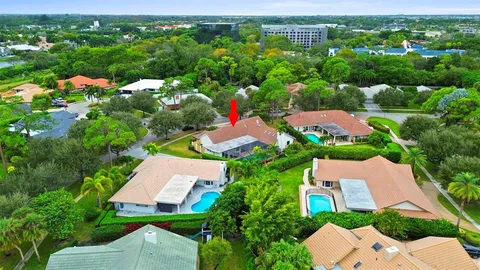 $2,400,000 | 7571 Estrella Circle, Boca Raton, FL 33433