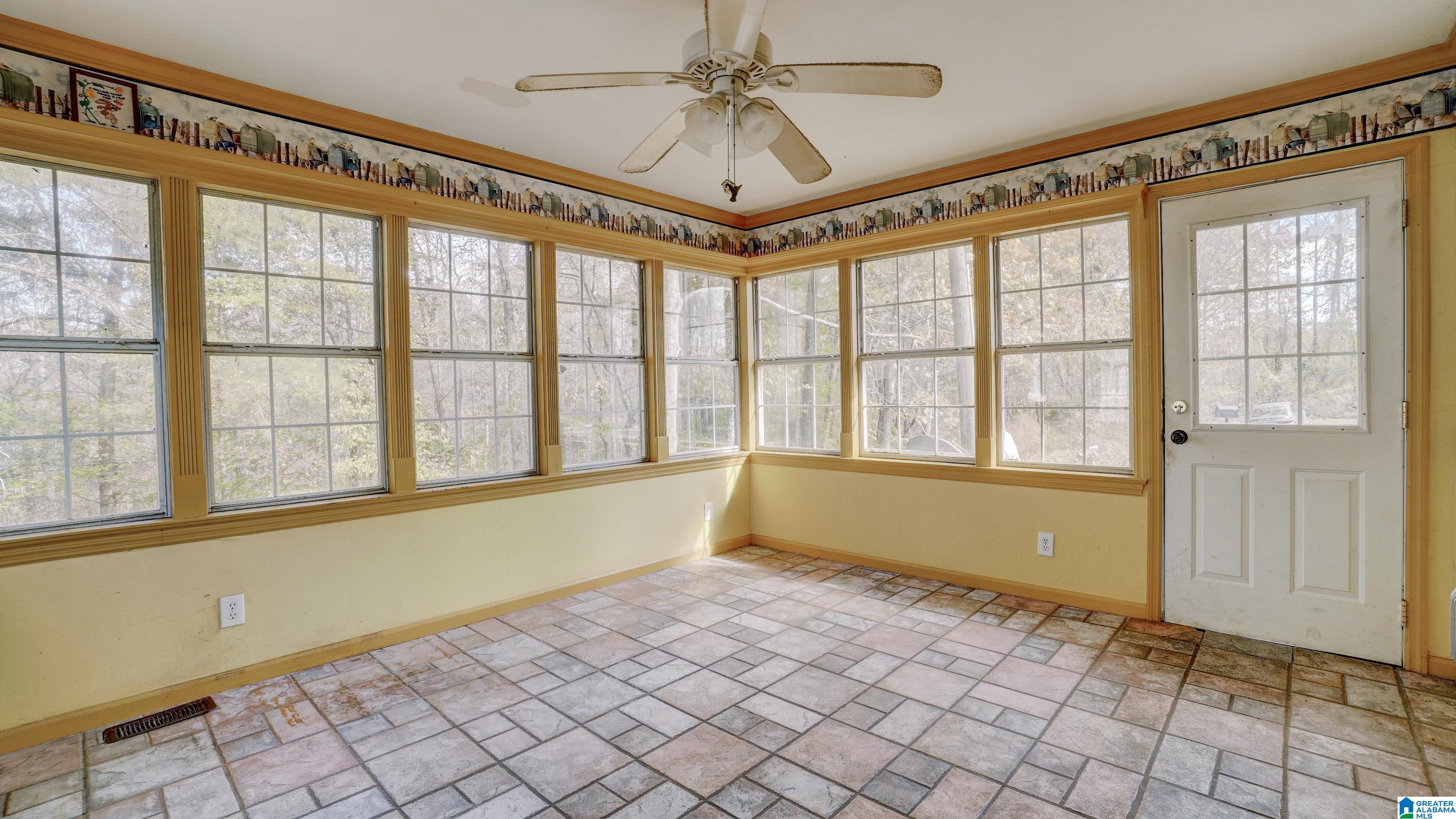 526 County Road 125 Heflin, AL 36264 - Photo 11 of 83