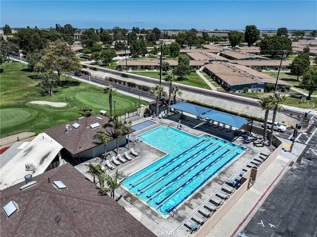 a picture of city view