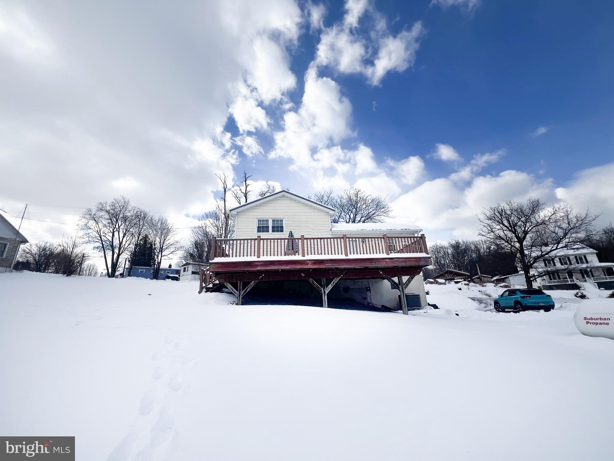 130 Hill Street Milroy, PA 17063 - Photo 4 of 40