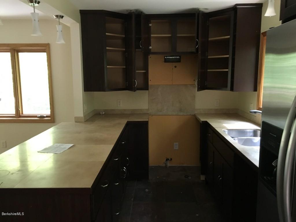 27 Monument Valley Road Great Barrington, MA 01230 - Photo 23 of 29 Kitchen 1