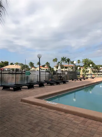 $2,050 | 601 Three Islands Boulevard, Unit 316, Hallandale Beach, FL 33009