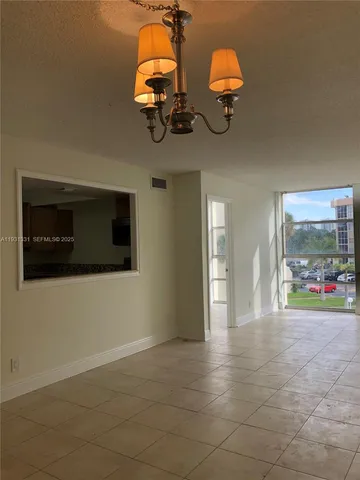 $2,050 | 601 Three Islands Boulevard, Unit 316, Hallandale Beach, FL 33009