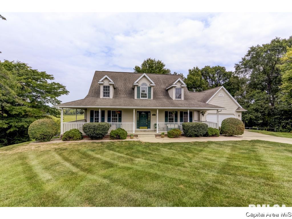 6001 Thresher Drive Springfield, IL 62712 - Photo 1 of 36
