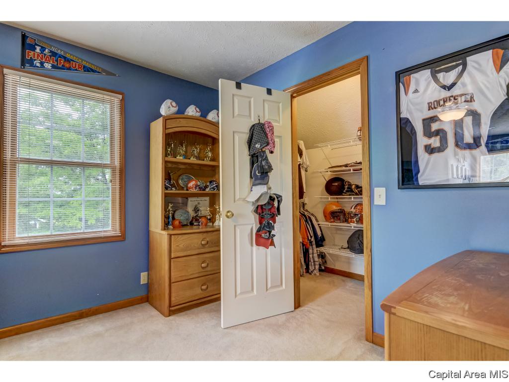6001 Thresher Drive Springfield, IL 62712 - Photo 23 of 36