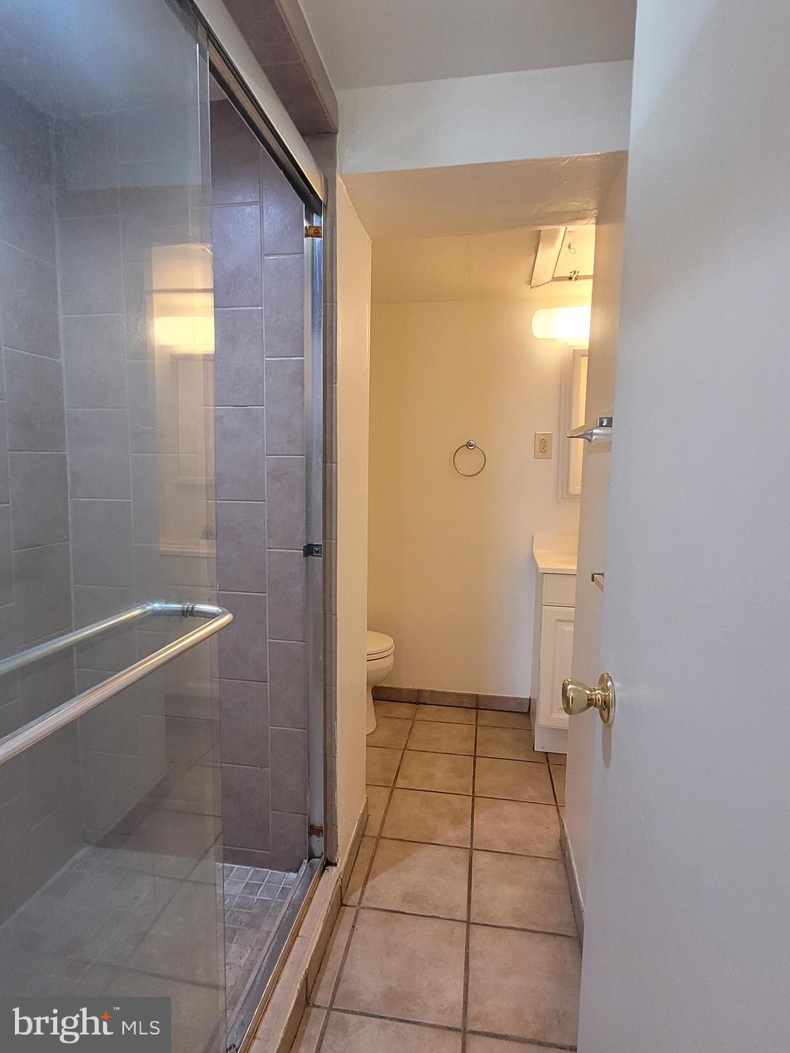 2015 Chestnut Street, Unit 2F Philadelphia, PA 19103 - Photo 12 of 16
