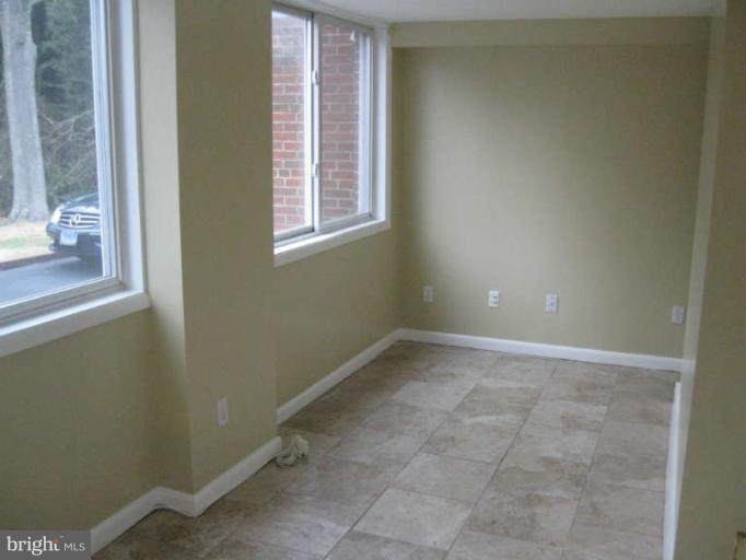 1776 Powder Mill Road Silver Spring, MD 20903 - Photo 8 of 28 Interior (General)