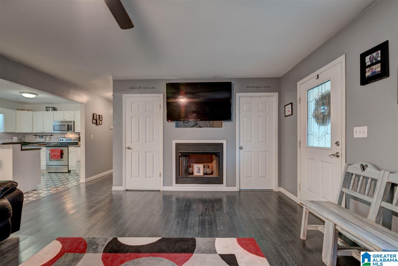 297 Allinder Road Warrior, AL 35180 - Photo 4 of 20