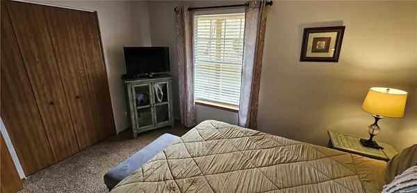 $199,900 | 11 Scenic Court, Branson, MO 65616