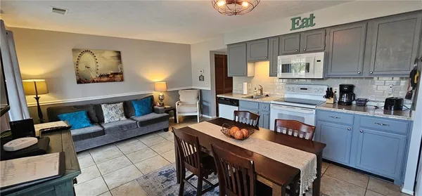 $199,900 | 11 Scenic Court, Branson, MO 65616