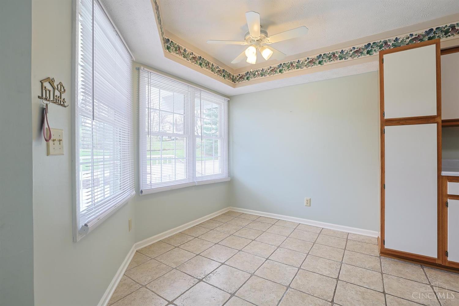 7630 Cheviot Road, Unit 105 Cincinnati, OH 45247 - Photo 17 of 33 Gallery Image 17
