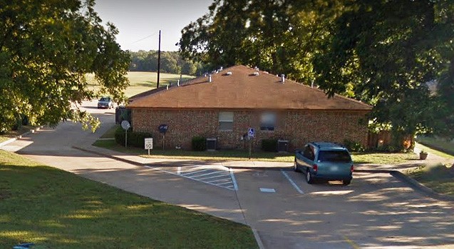 902 Dallas Street Winona, TX 75792 - Photo 4 of 8