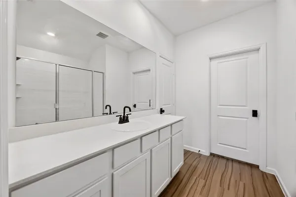 $2,400 | 19818 Sienna Grn Drive, Hockley, TX 77447