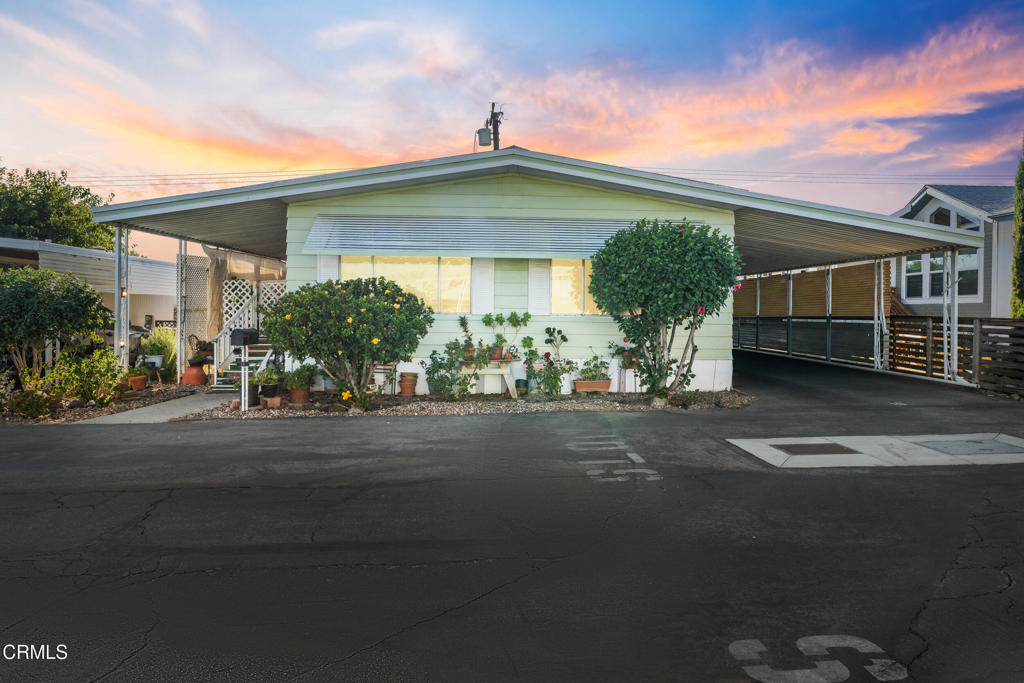 1500 Richmond Road, Unit 10 Santa Paula, CA 93060 - Photo 6 of 37 1500richmond-26