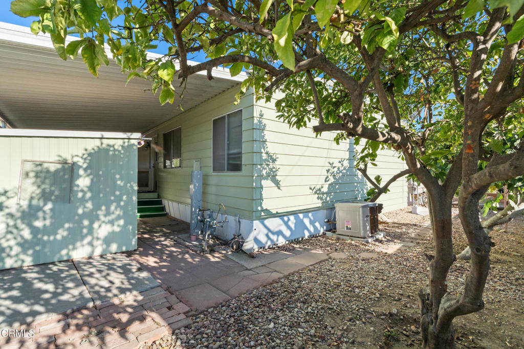 1500 Richmond Road, Unit 10 Santa Paula, CA 93060 - Photo 9 of 37 1500richmond-7