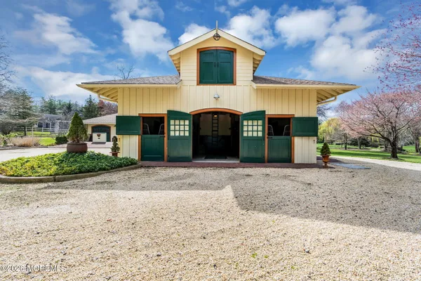 $3,200,000 | 2 Alyce Lane, Rumson, NJ 07760