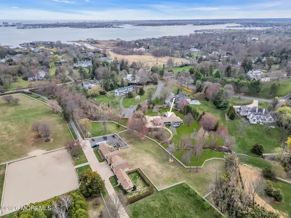 $3,200,000 | 2 Alyce Lane, Rumson, NJ 07760