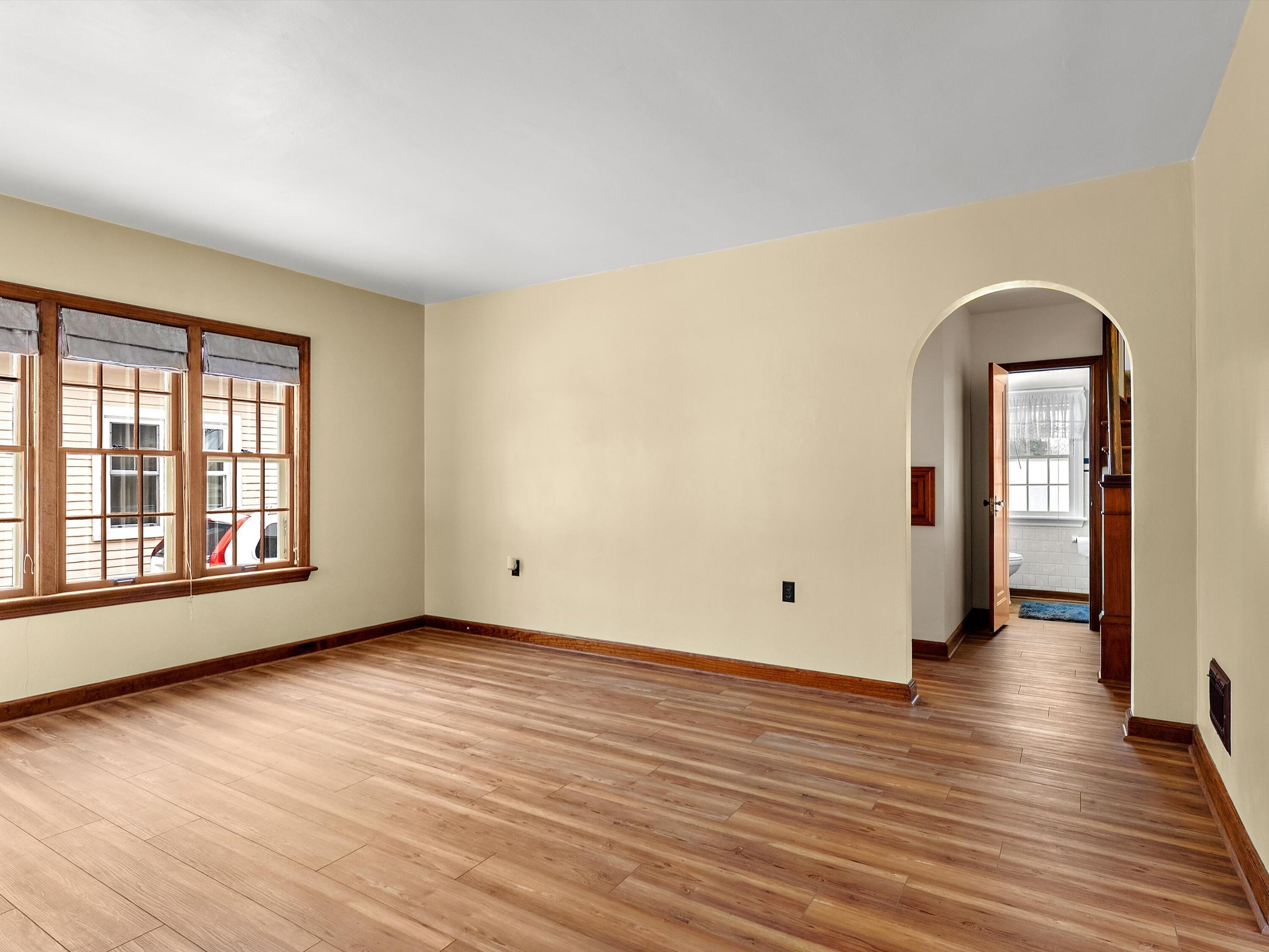 2812 School Street Two Rivers, WI 54241 - Photo 18 of 38 08-008_2800464_09850